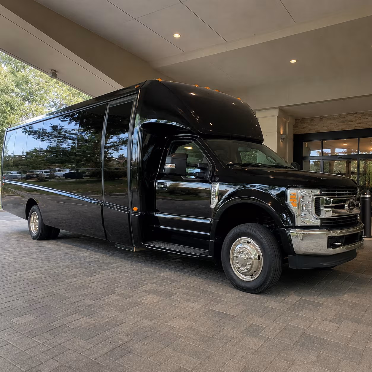minibuses and charter buses for miramar youth sports teams and travel groups