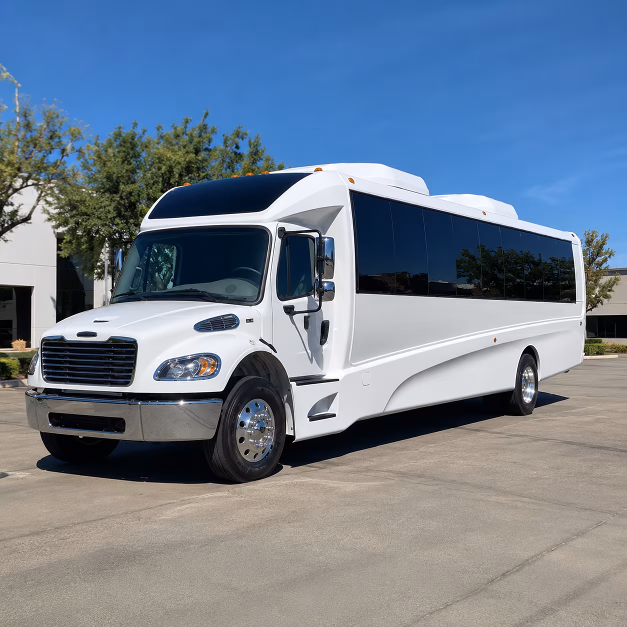 miramar 28 passenger minibus