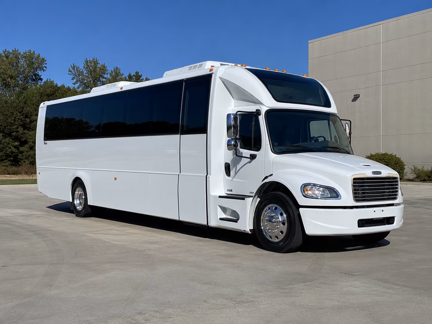 miramar 28 passenger party bus